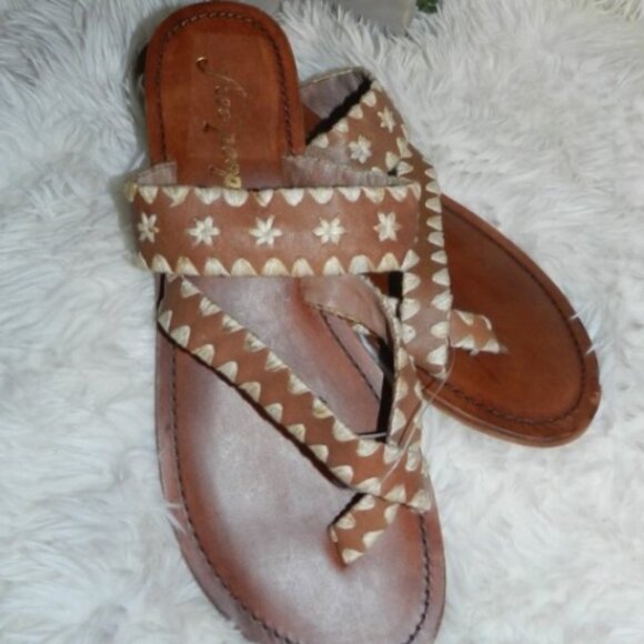 Free People Bella Caia Crochet Sandal 8.5 HOST PICK🎈🎉🥳BNIB🆕FAST SHIPPED⚡🚚 - Picture 2 of 16